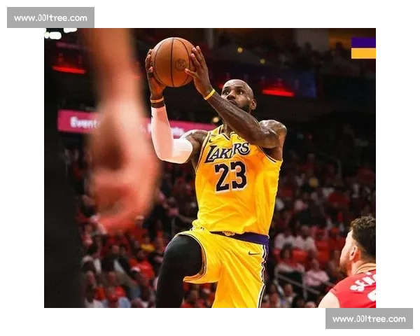 湖人逆转热火经典对决G6回放，詹姆斯带队创历史时刻