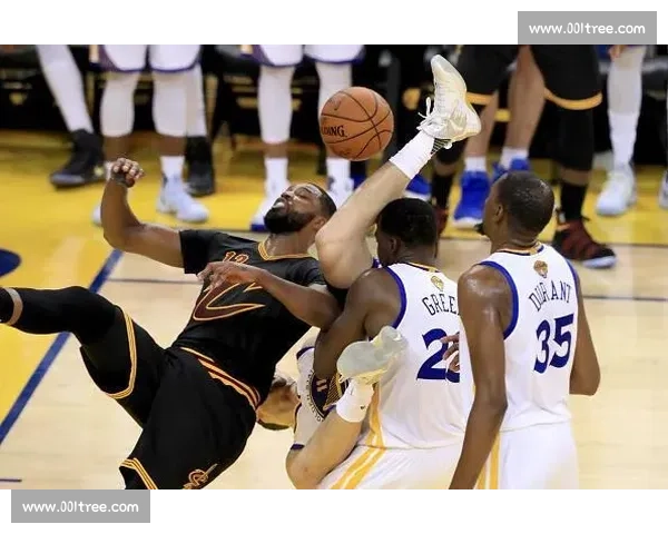 骑士对阵勇士赛程揭晓焦点对决时间安排全面解析引发球迷高度关注